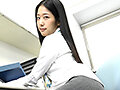 生意気な同僚女子社員と休日出勤。黒パンストに誘われ軟体な下半身を色んな角度からハメちゃいました 前乃菜々