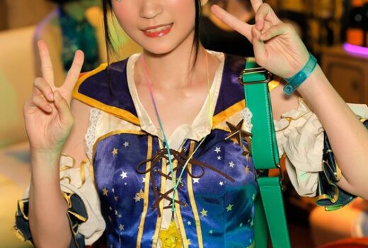 逆転マジックミラー号 渋谷ハロウィン編 「コスプレ女子ななこのSEXをナマで見たくないですか？」大人数に見られているとは知らずに激イキ姿を大胆に披露！