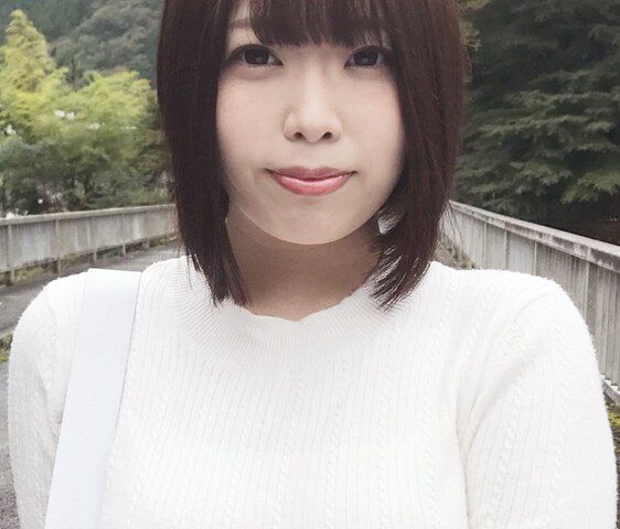 祝！シリーズ55回！GOGO記念超豪華版！SODが本気で見つけた極上大学生しほちゃん タオル一枚男湯入ってみませんか？ リクエストNo.1スペシャルミッション「男性客の股間にマッサージオイルを塗って自分の股間で揉みほぐしてあげる」解禁！素股で男性客の股間が大暴走！…