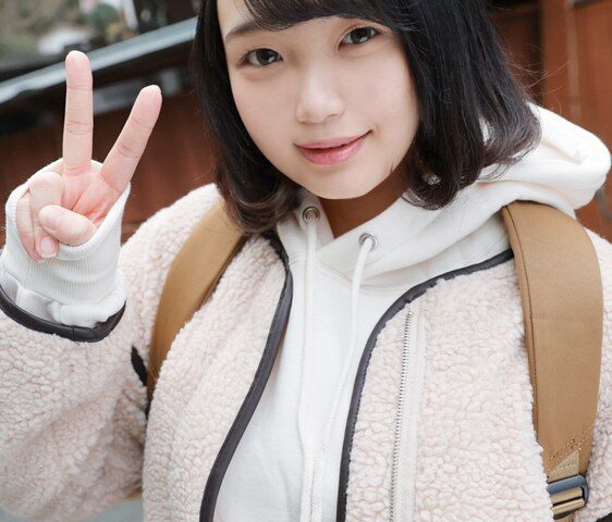 祝！シリーズ55回！GOGO記念超豪華版！SODが本気で見つけた極上大学生るなちゃん タオル一枚男湯入ってみませんか？ リクエストNo.1スペシャルミッション「男性客の股間にマッサージオイルを塗って自分の股間で揉みほぐしてあげる」解禁！素股で男性客の股間が大暴走！…