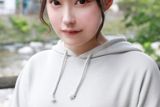 祝！シリーズ55回！GOGO記念超豪華版！SODが本気で見つけた極上大学生ゆみちゃん タオル一枚男湯入ってみませんか？ リクエストNo.1スペシャルミッション「男性客の股間にマッサージオイルを塗って自分の股間で揉みほぐしてあげる」解禁！素股で男性客の股間が大暴走！…