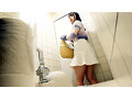 女子トイレ覗き迫力の放尿と生々しいオナニー ＃1