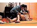 五十路限定!寝取られ妻隠し撮りダマ投稿 SEXレスな妻が若い勃起ペ●スを咥えてヤラれてしまう!?6家族2枚組