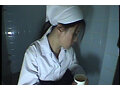 給食センターで働くおばさんのトイレ盗撮 尿検査採取映像2 38人