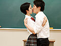 私と付き合ってください!放課後エッチ! 可愛いクラスメイトからの告白!湧き上がる性欲に勝てずに誰もいない学び場で、クラスメイトのマ〇コに僕のオチ〇ポ出し入れしちゃった! 水谷梨明日