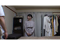 媚薬オイルマッサージ 痴●盗撮＆中出し素人娘VOL.75 超強力媚薬を配合したマッサージオイルを施術中に知らずに塗りこまれたオンナは、身体の火照りに驚き、チ〇ポを欲しがる自分に戸惑い、垂れ出したマン汁に恥ずかしがりながらも生ハメ中出しまで欲してしまう！
