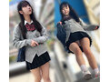 街中ミニスカ観察 パンティワカメちゃん状態の学生2名 TちゃんとAちゃん
